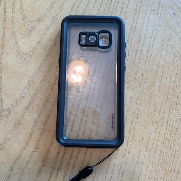iPhone XS Max cases - Picture 4 of 4